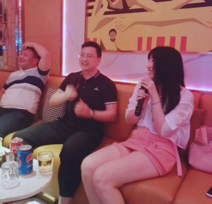 杭州余杭区瓶窑镇附近夜总会招聘包厢管家,不限身高