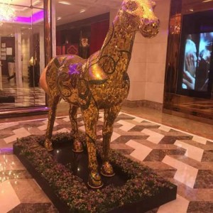 杭州上城区九堡街道附近酒吧招聘包厢气氛租,过年放假吗？