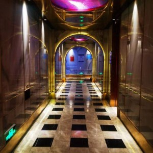 杭州富阳区大源镇附近夜总会招聘包厢服务员,(好上班的不挑人)