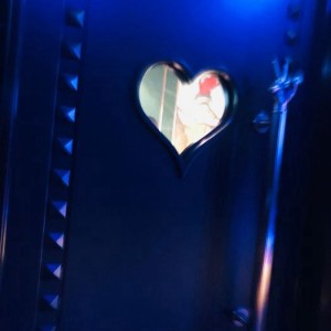 杭州哪些夜场招聘包厢管家,小费能给多少_