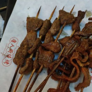 探寻杭州红馆KTV：娱乐新地标与顶级包厢体验全解析