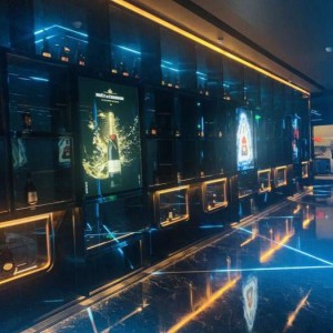 杭州临安区於潜镇附近ktv招聘商务接待,工作好做吗？