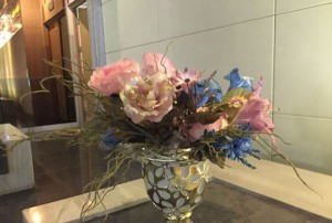 杭州丽笙KTV包厢小费标准揭秘：尊享服务，费用全解析