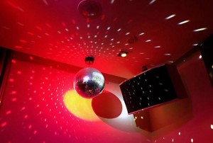 杭州好上班ktv招聘包厢陪唱,是否有升职和晋升的机会？