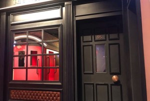 杭州临安区潜川镇附近夜场招聘商务接待,(好上班的不挑人)