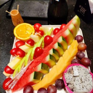 探索杭州顶级KTV：精选预订指南与热门场所推荐