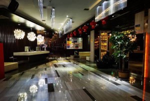 杭州文一路与教工路交汇处的热门KTV娱乐新地标