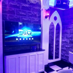 杭州KTV浪漫告白之夜：情歌传递爱意