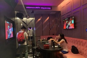 杭州唛乐迪量贩KTV：尽享音乐盛宴的欢乐殿堂