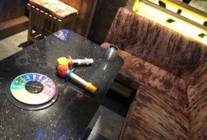 杭州高端商务KTV草莓场预约热线及体验指南