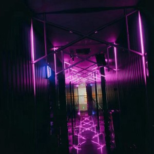 杭州奢华泳池包厢KTV：水漾乐章，畅享娱乐新境界