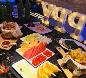 杭州夜色阑珊KTV：璀璨灯火下的娱乐盛宴