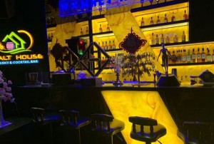 杭州高档酒吧ktv招聘商务迎宾,加班双倍工资吗？