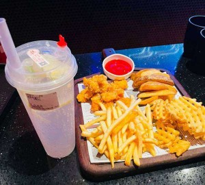 杭州临平区乔司街道附近酒吧招聘包厢管家,领班直聘的