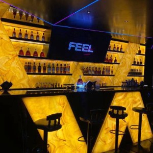 杭州哪里有ktv招聘女招待,加班双倍工资吗？